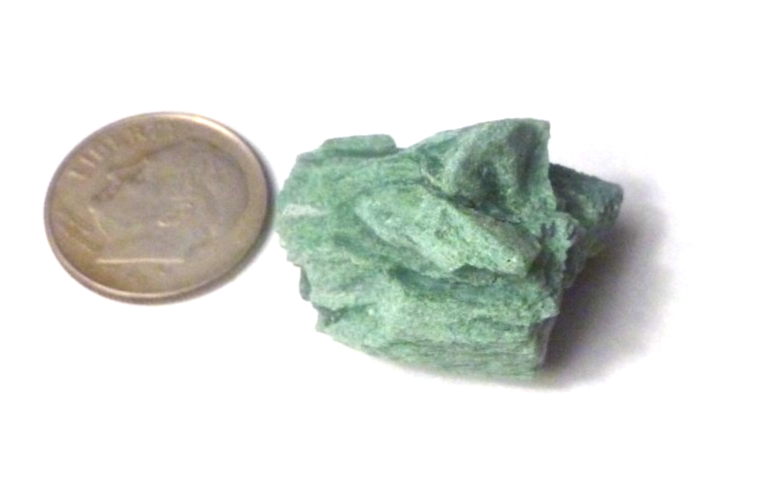CHROMIUM! Mint GREEN Petrified Wood Log ARIZONA 37.5 cts 24mm