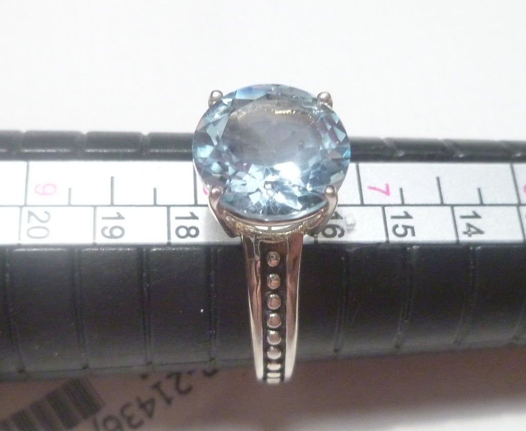 2.06 cts Blue Topaz RING Sterling Silver .925 Size 8