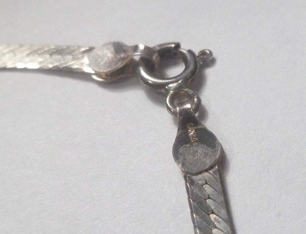 Sterling Silver Italy 3mm herringbone chain necklace size 20in