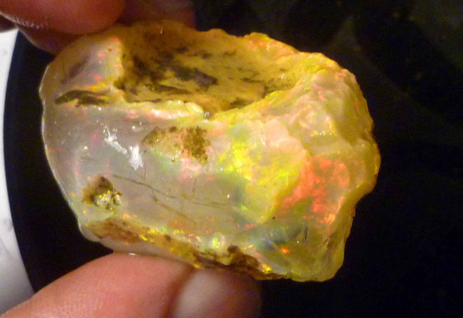 Rare Ghost OPAL Ethiopia Precious Opal Crystal with a Ghost 180.3cts