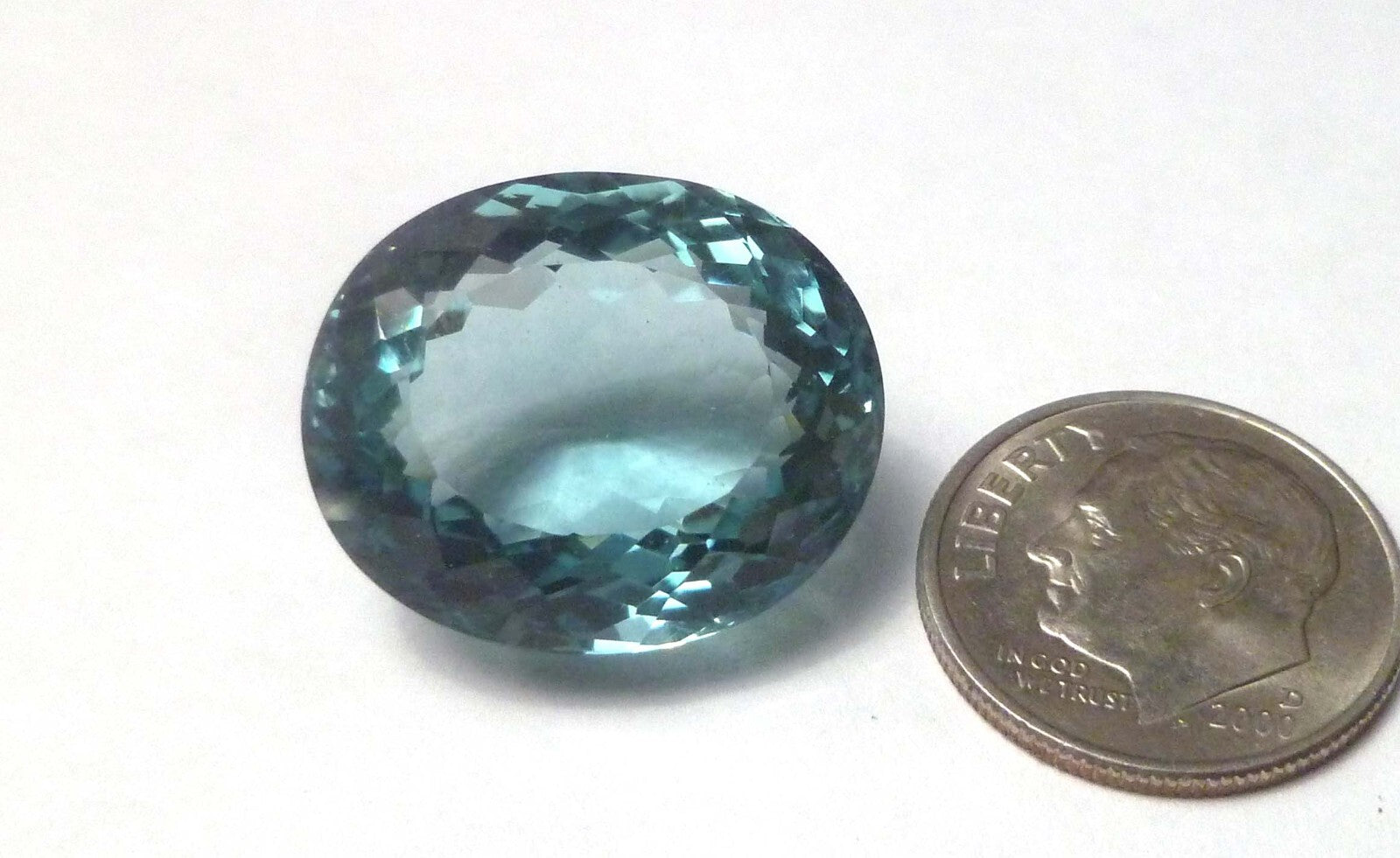 23.3cts Stunning Blue Quartz Gemstone 20x17mm