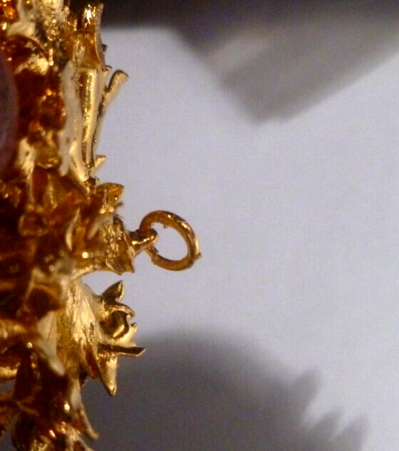 Real Parsley Leaf Pendant 24k Gold Plated 6.35g