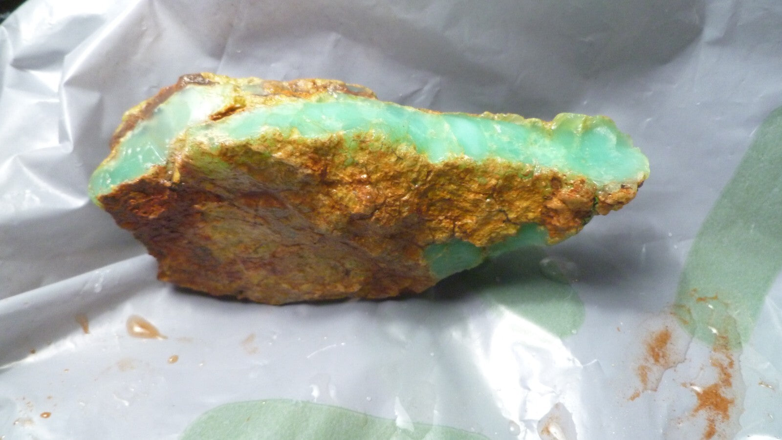 Chrysoprase Rough Stone Rare Apple Green Gemstone Lapidary Cabs 208g Australia