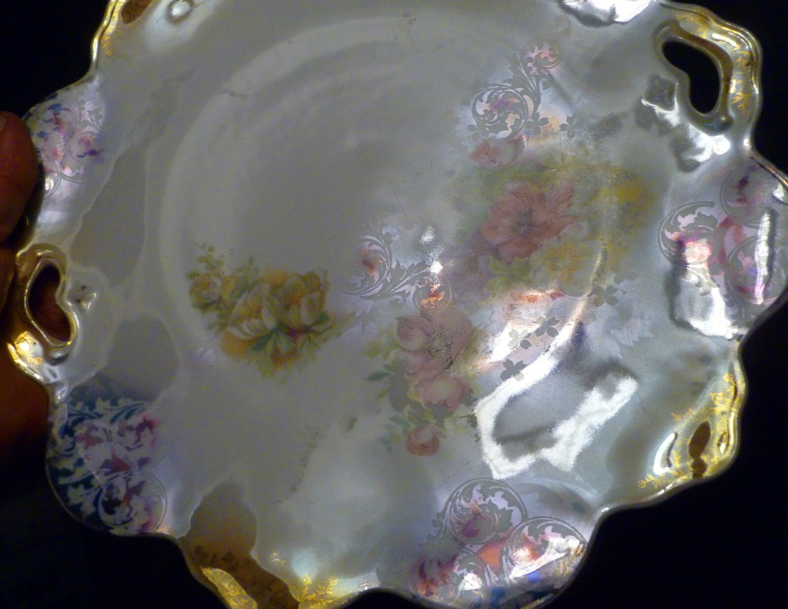 Red Mark Antique RS Prussia Iridescent Roses Gold Serving Cabinet Plate PERFECT