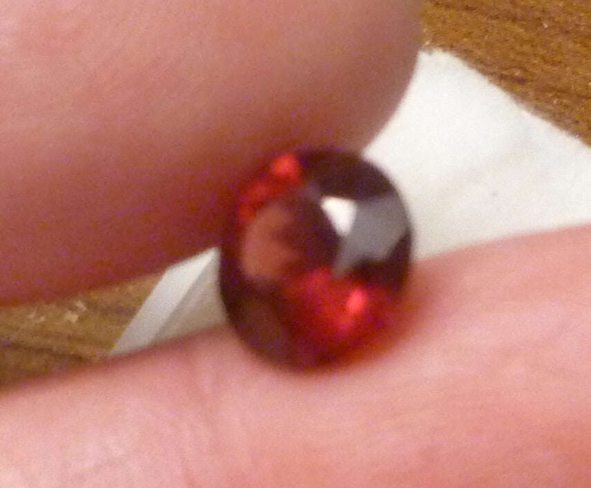 Spessartine,RED Garnet 2.33ct (8.2mm) Gemstone, Loose Spessertitte