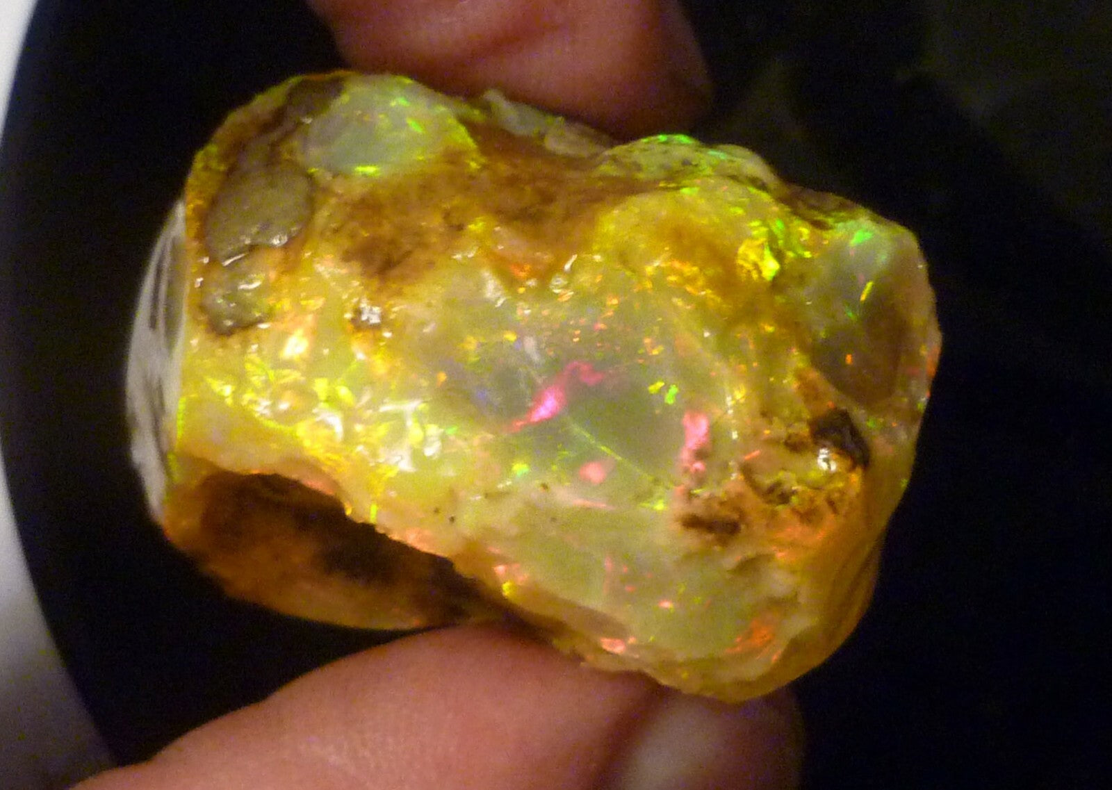 Rare Ghost OPAL Ethiopia Precious Opal Crystal with a Ghost 180.3cts