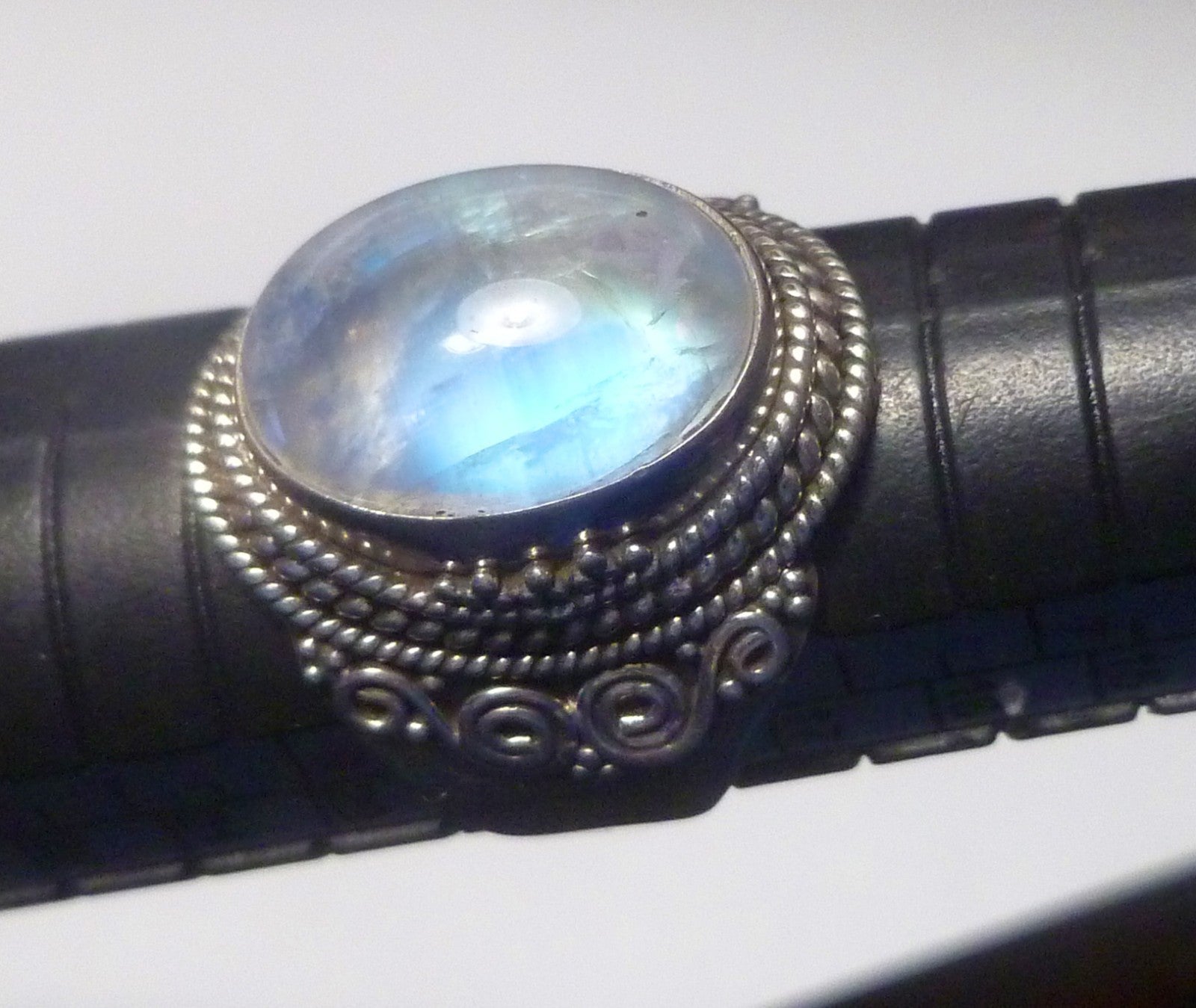 Rainbow Moonstone RING Sterling Silver .925 Size 8