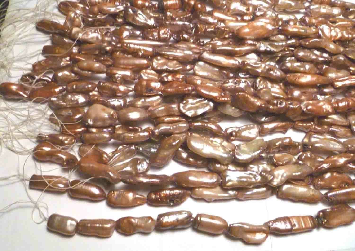AA Very Big 16-20 Pearls per 15.5" Strand 20-30mm Size, Rose/Pink baroque pearl 
