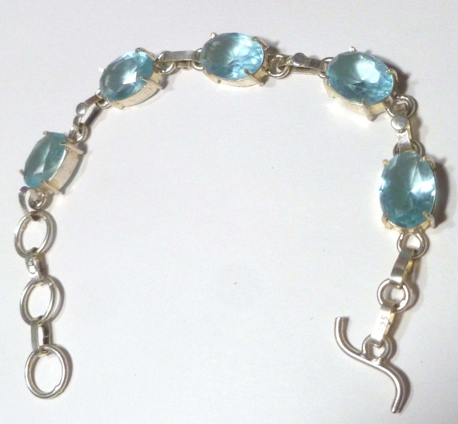 Minimalist BLUE TOPAZ bracelet Sterling Silver 925 7" inside