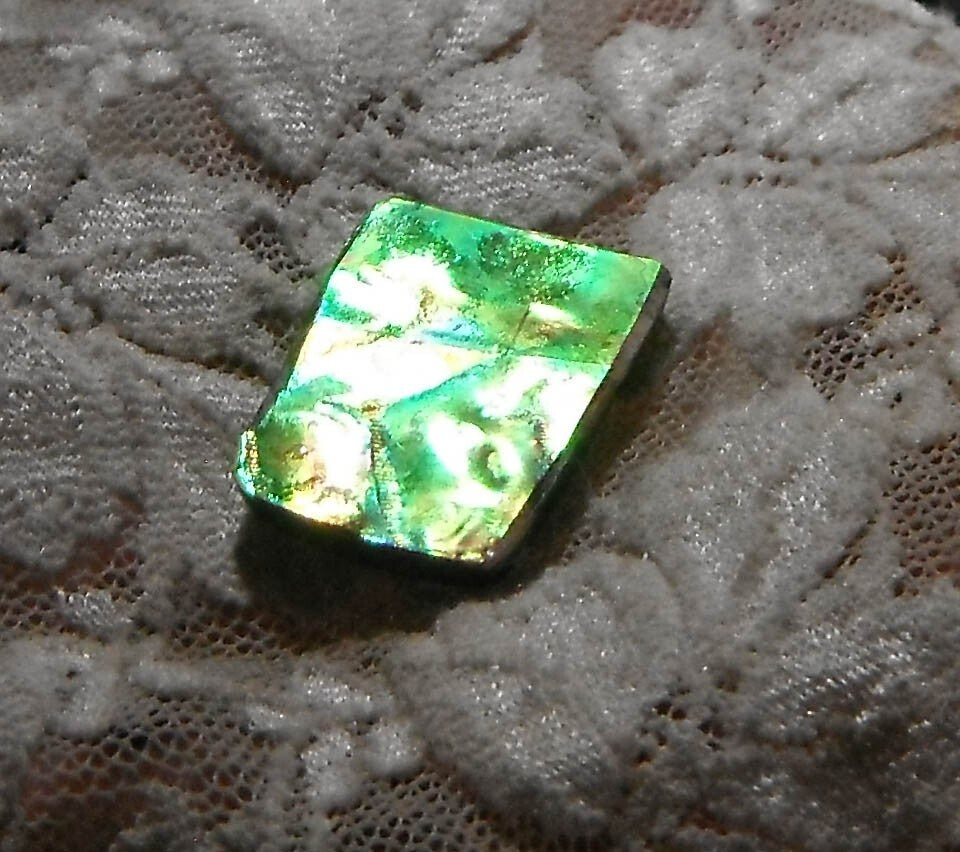 17cts AMMOLITE Color Change GEM! Gemstone Amazing! 25x17mm