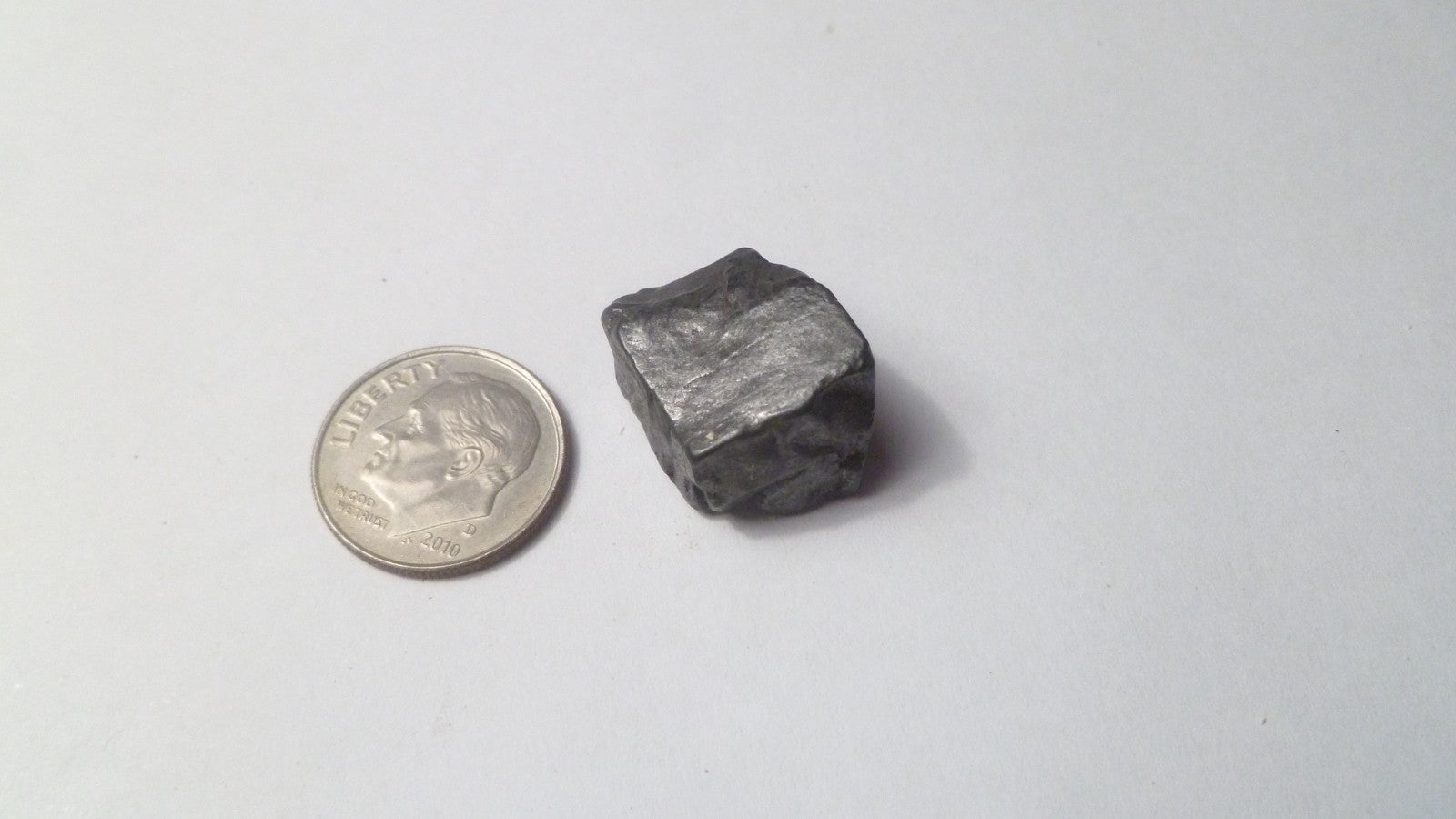 Iron Space Rock Meteor 4.5 BILLION YR METEORITE Nan Dan 6.0g
