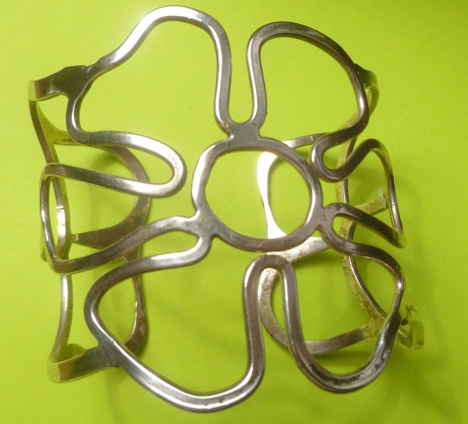 2.25" Silver Plated Bracelet WIDE Cuff Oz. Flowers Vintage