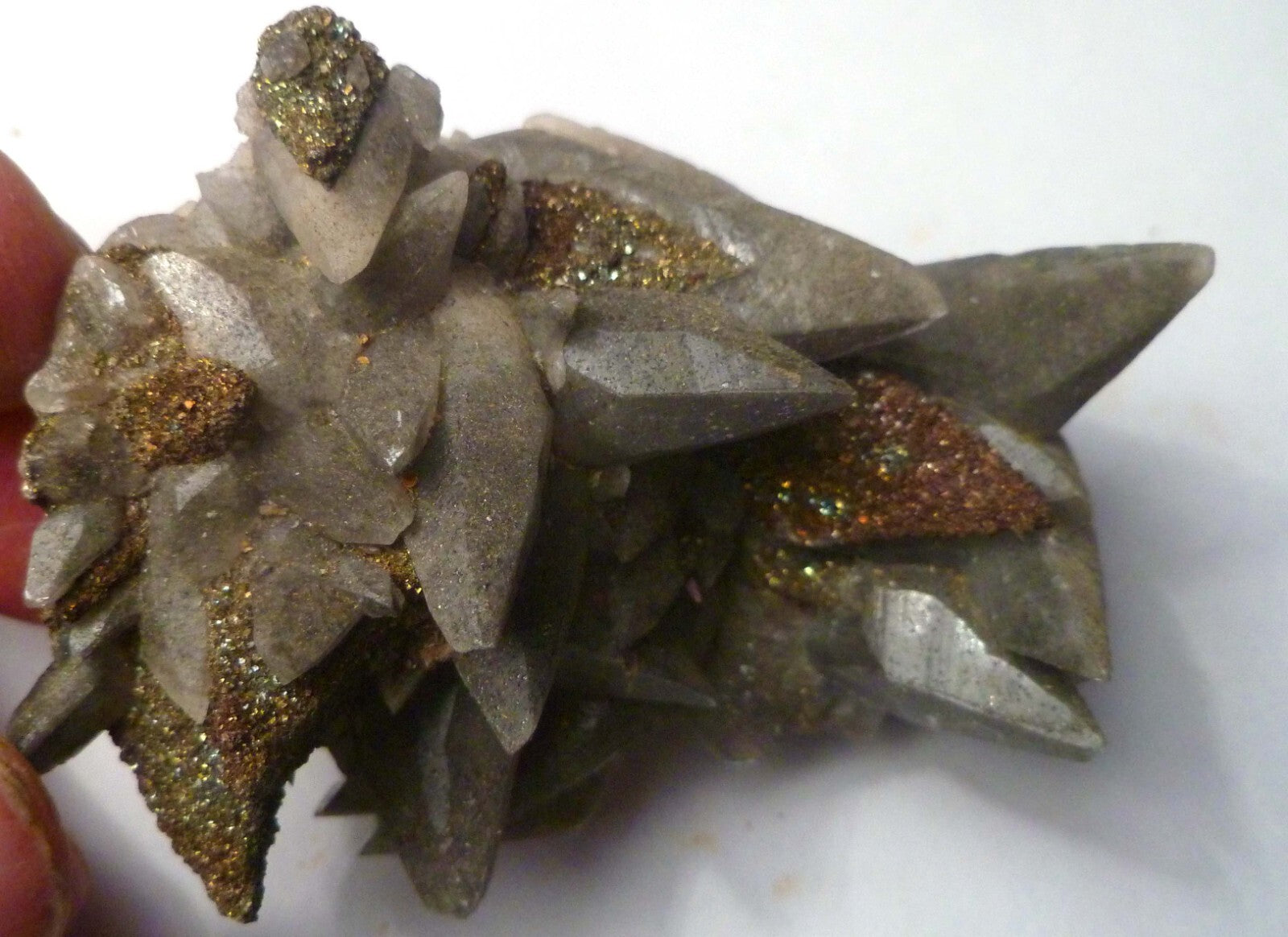 RARE 98.4g Natural Dog Tooth Calcite Crystals Druse Mineral Specimen