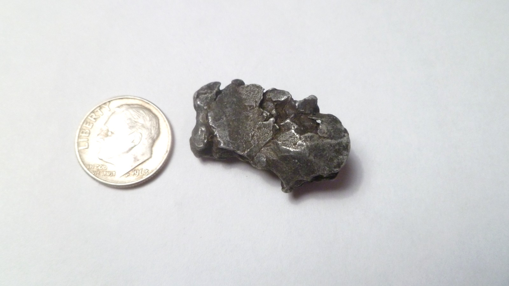 Sikhote-Alin Iron Meteorite Shrapnel Fragment 11.89g