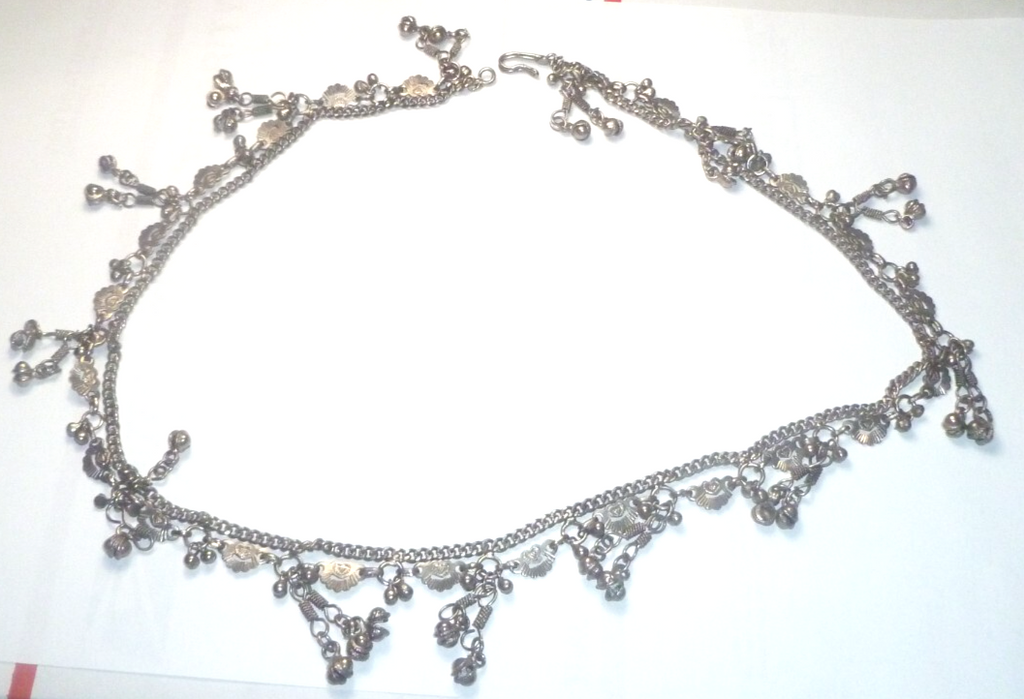 VINTAGE GYPSY HIPPIE BELLY DANCER CIRCLE BALL BEADED TASSEL 30" CHAIN BELT!