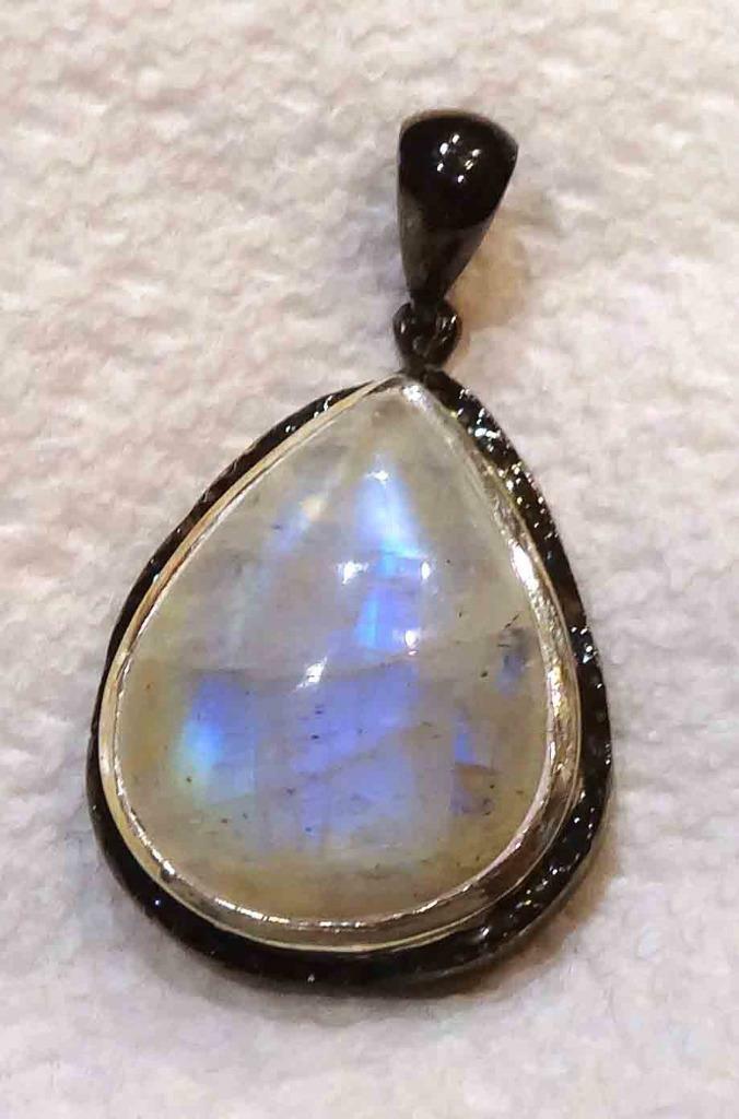 Amazing Rainbow A+ MOONSTONE .925 Sterling Silver & Rhodium Quality PENDANT 47mm