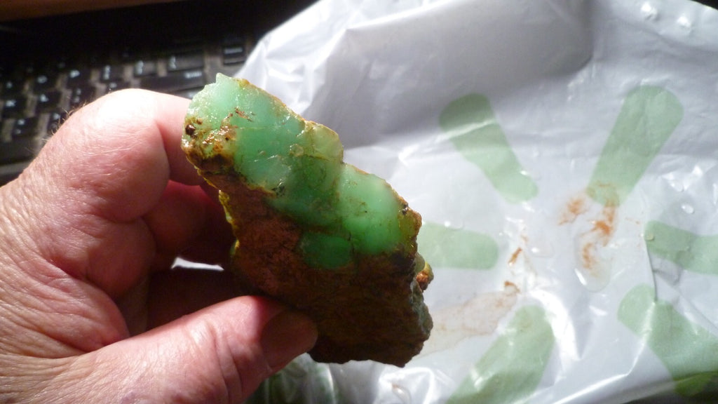 Chrysoprase Rough Stone Rare Apple Green Gemstone Lapidary Cabs 208g Australia