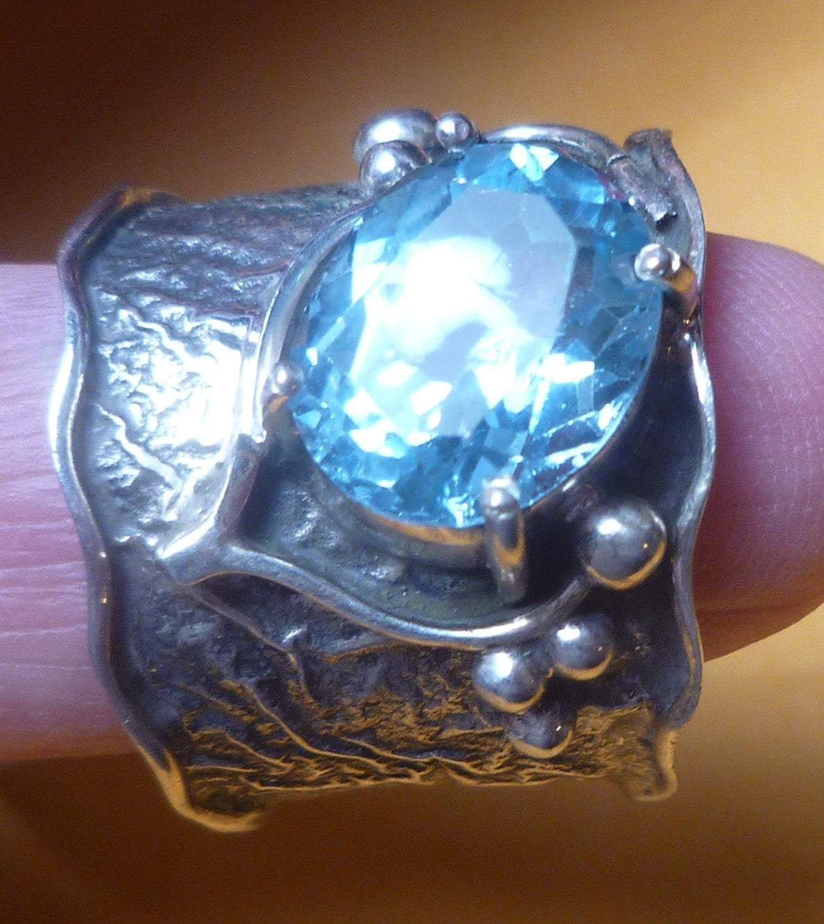 Blue Topaz RING Sterling Silver .925 Textured Design Size 9