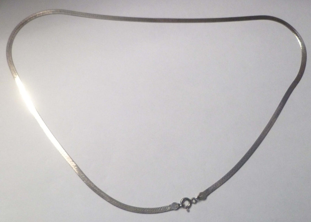 Sterling Silver Italy 3mm herringbone chain necklace size 20in