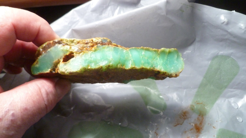 Chrysoprase Rough Stone Rare Apple Green Gemstone Lapidary Cabs 208g Australia